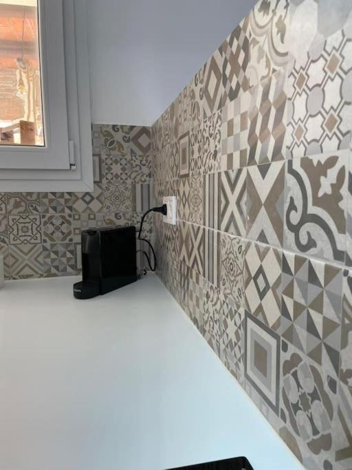 Habitacion Roca Foradada En Casa Cami De Les Aiguees Monistrol De Montserrat Eksteriør bilde