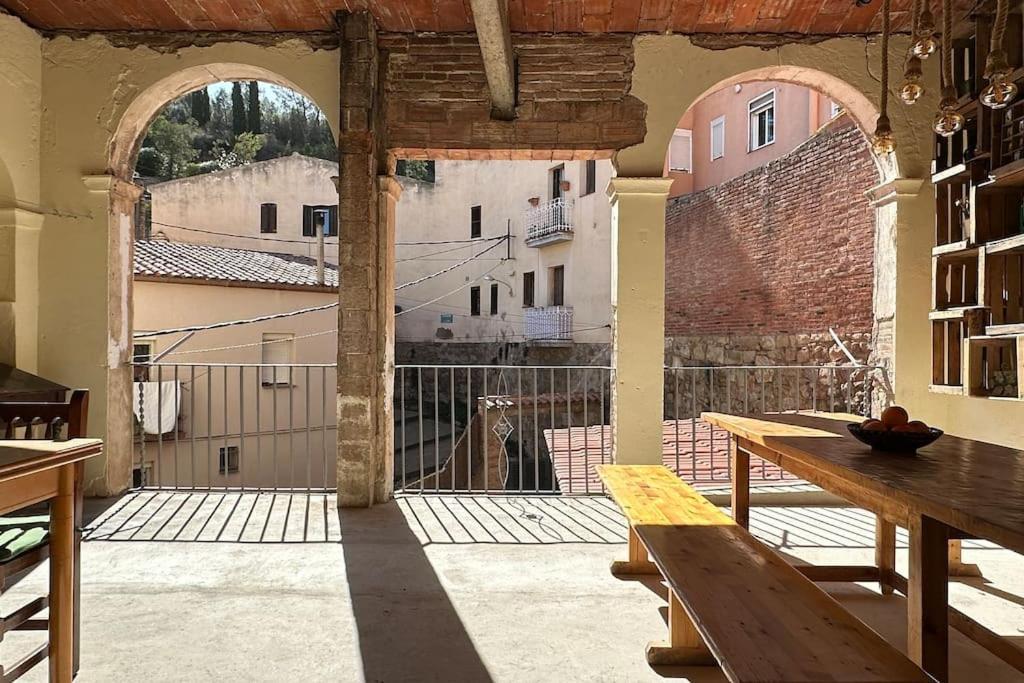 Habitacion Roca Foradada En Casa Cami De Les Aiguees Monistrol De Montserrat Eksteriør bilde